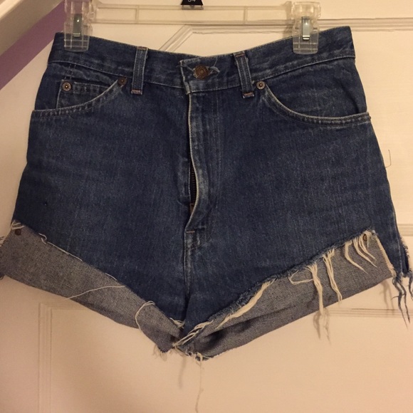 Levi jean shorts