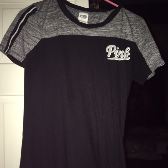 Vs pink tee