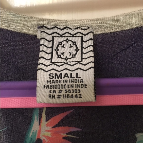 Tank top - Picture 3 of 3