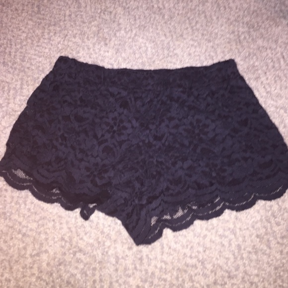 Brandy Melville shorts