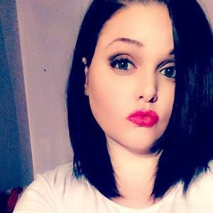 Meet your Posher, Mallory