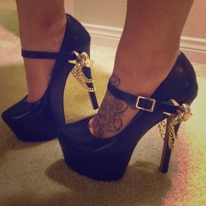 Pointed-Toe Mary Jane Platforms w/ Gold Chains