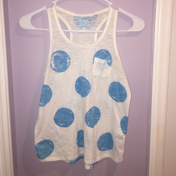 old navy tank top with blue polka dots!