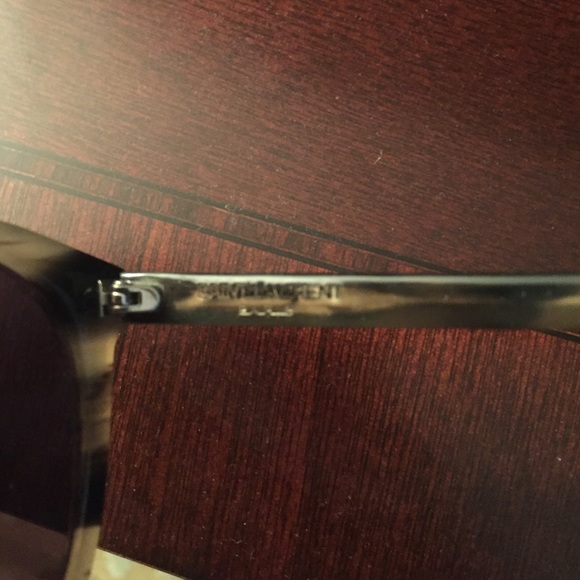 Authentic Saint Laurent Paris Sunglasses - Picture 4 of 4