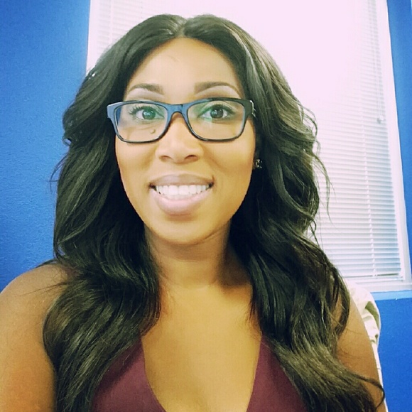 Meet your Posher, Tiffany. - Picture 1 of 1