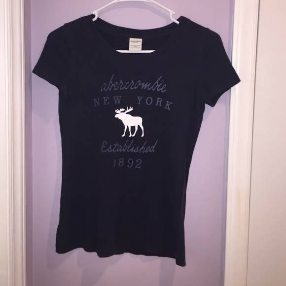 Abercrombie tee!