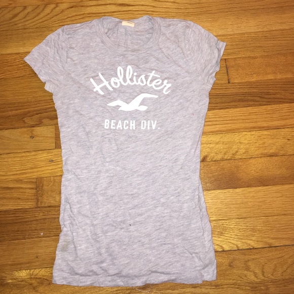 Hollister shirt ✨ Size XS