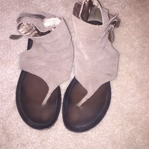 Sandals.Corduroy/ silk inside