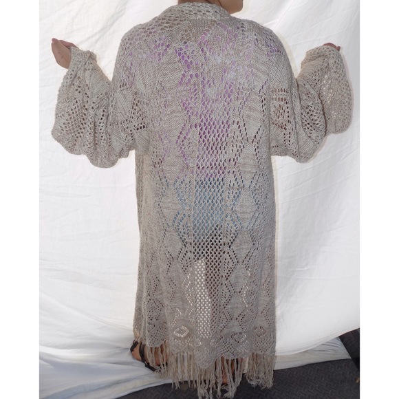 Cardigan - Picture 2 of 4