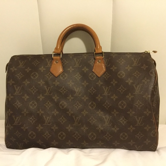 Auth Louis Vuitton Speedy 40