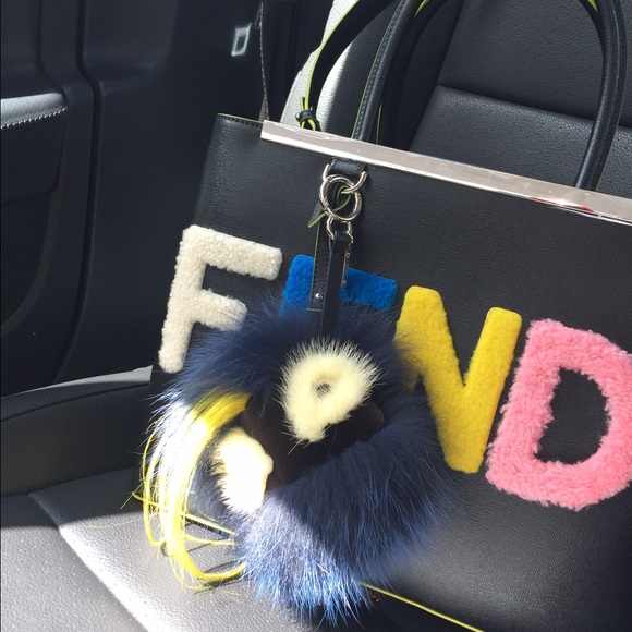 Just sharing my favorite bag at the moment! - Picture 1 of 2