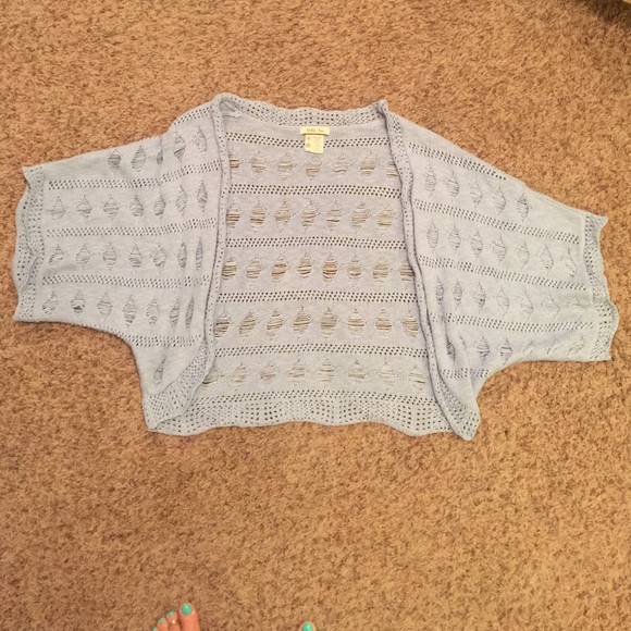 Matilda Jane light blue crochet shawl sz med
