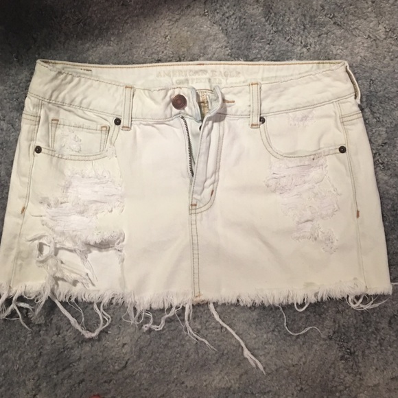 American Eagle White Out- Jean Skirt