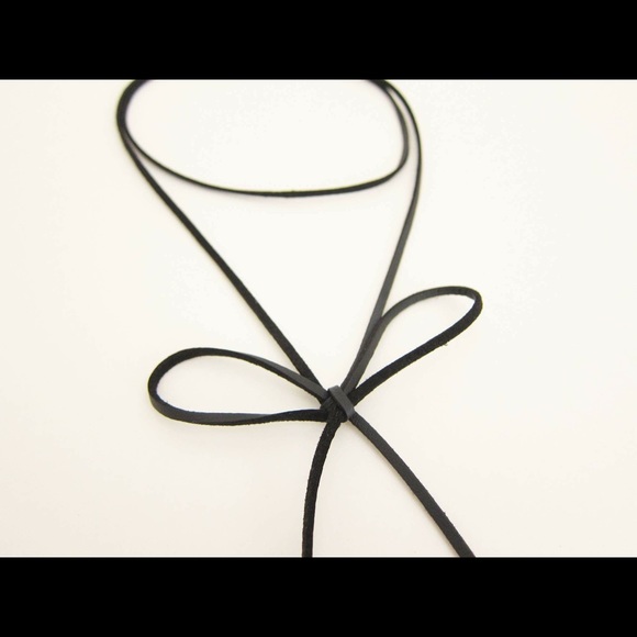 Black suede choker necklace - Picture 3 of 4