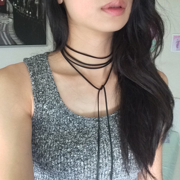 Black suede choker necklace - Picture 1 of 4