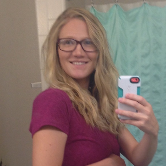 Meet your Posher, Janel