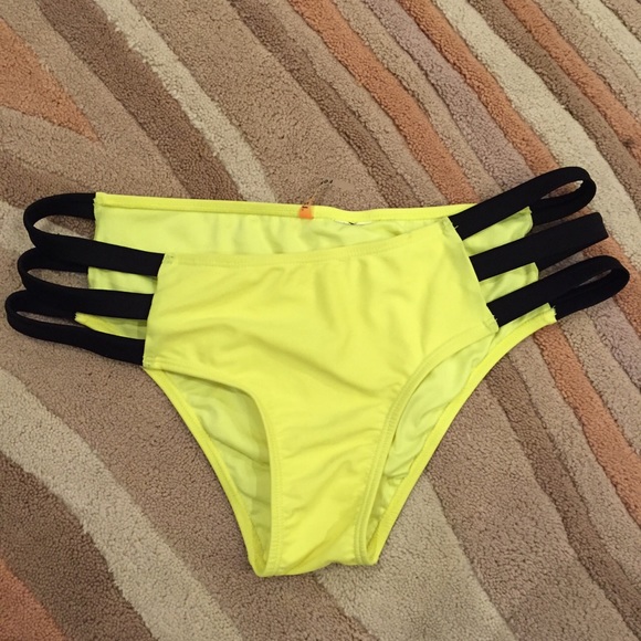 Forever 21 Swim suit bottom
