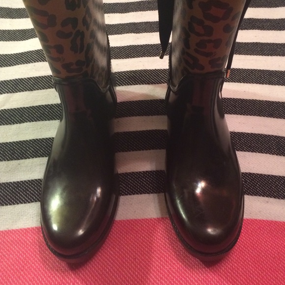 Coach rainboots🌦 - Picture 2 of 4