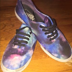 galaxy vans size 8