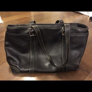 Authentic Coach Black Shoulder Tote