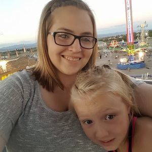 Meet your Posher, Tauna