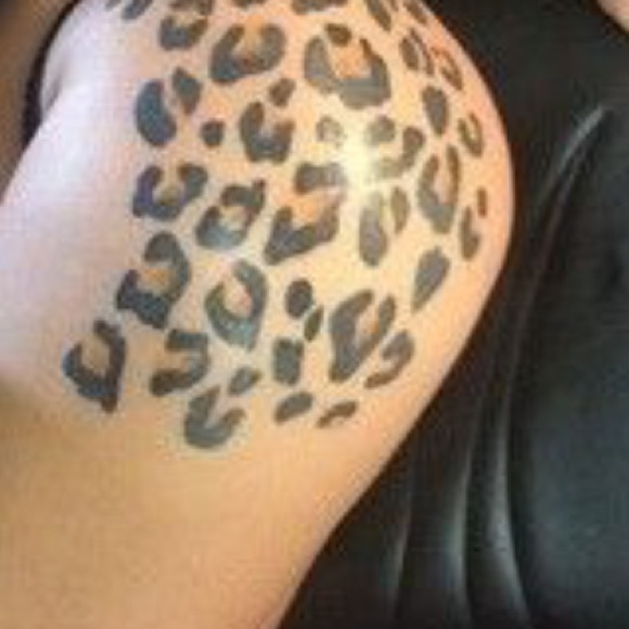 Meet your Posher, Jessica - Picture 1 of 1