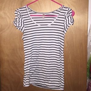 Black and white striped tshirt