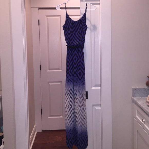 (PRICE⬇️)  Maxi dress