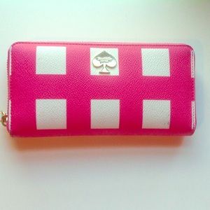 Beautiful new pink/white KS wallett