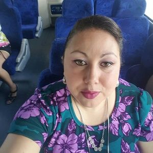 Meet your Posher, Candice