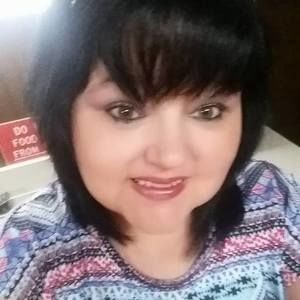 Meet your Posher, Kay