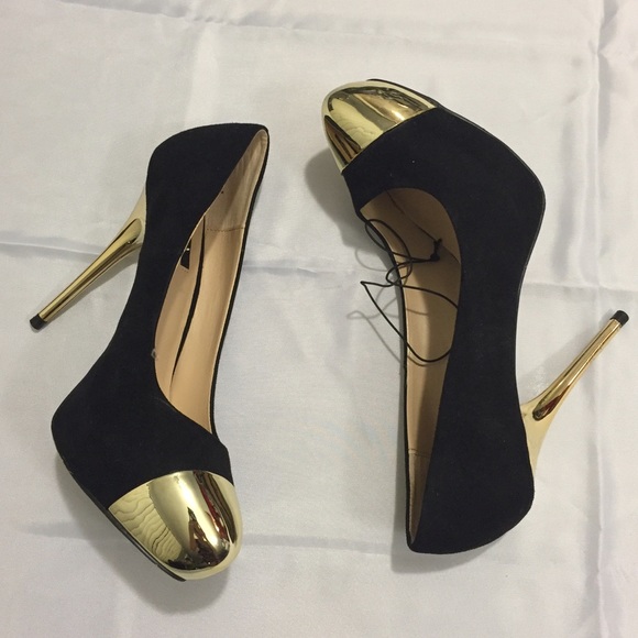 Forever 21 pumps