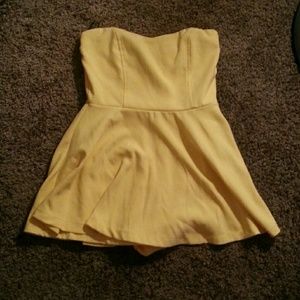 Strapless yellow romper