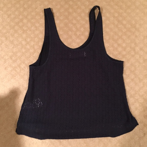 Gilly Hicks Navy Tank - Picture 3 of 4