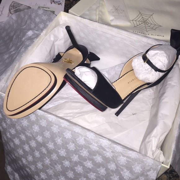 Charlotte Olympia Wallace Heels - Picture 4 of 4