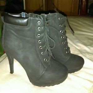 Timberland Construction Style 4"platform boots