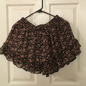 Mini flower short