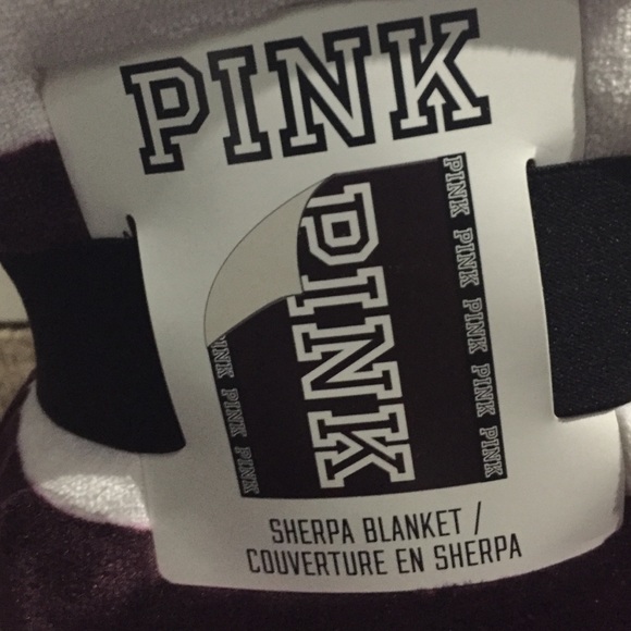 2 VS PINK SHERPA BLANKETS NWT - Picture 3 of 3