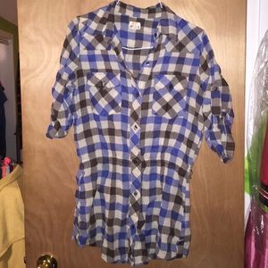 Brown and blue checkered tunic