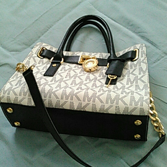 SOLD !! Michael Kors Medium logo Hamilton - Picture 3 of 4