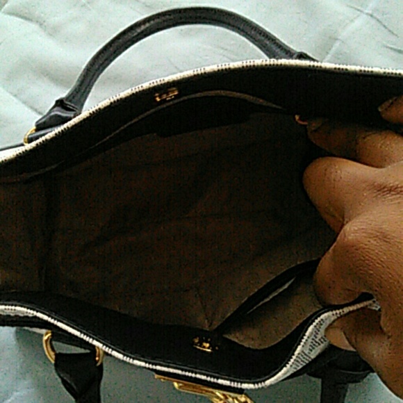 SOLD !! Michael Kors Medium logo Hamilton - Picture 4 of 4