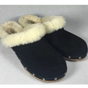 Ugg clogs shoes