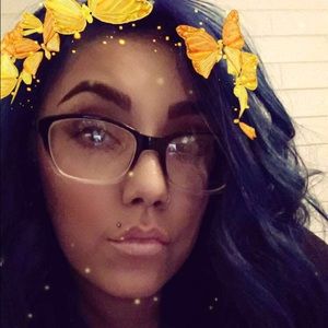 Meet your Posher, Marianna