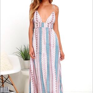 NWOT LuLus printed maxi dress