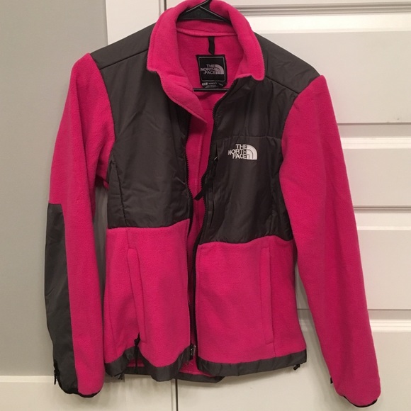 Woman's Northface Jacket