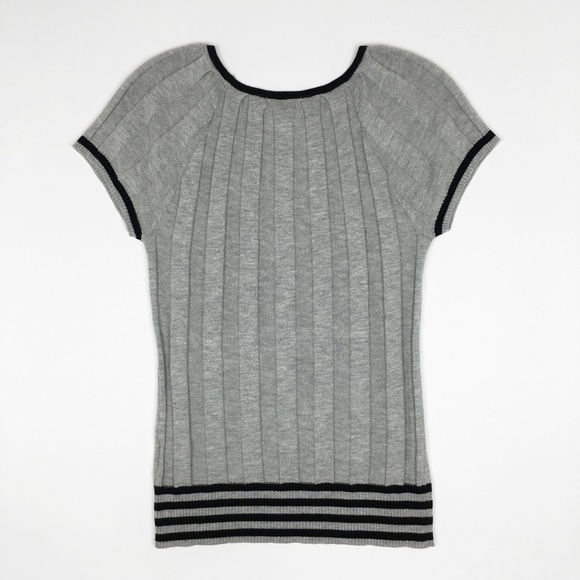 Joseph A. Petite Top Size M - Picture 3 of 4