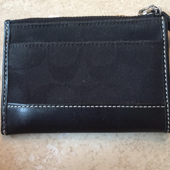 Coach key case - Picture 2 of 3