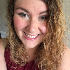 Meet your Posher, Marilyn