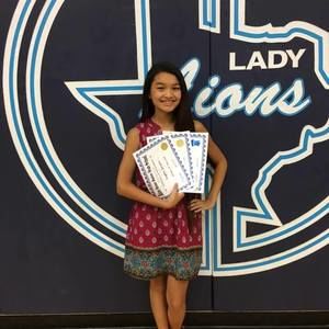 Meet your Posher, Laura