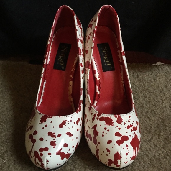 Blood splatter heels - perfect for Halloween